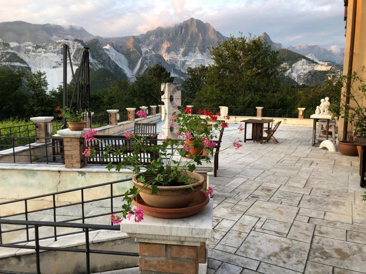Galleria Ars Apua Bed and Breakfast Carrara Exteriör bild
